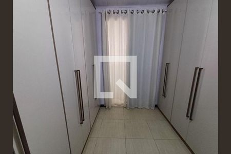 Casa à venda com 4 quartos, 138m² em Vila Carrão, São Paulo