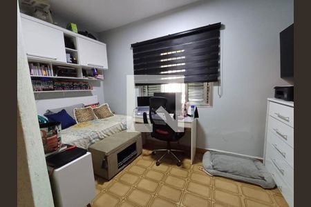 Casa à venda com 4 quartos, 138m² em Vila Carrão, São Paulo
