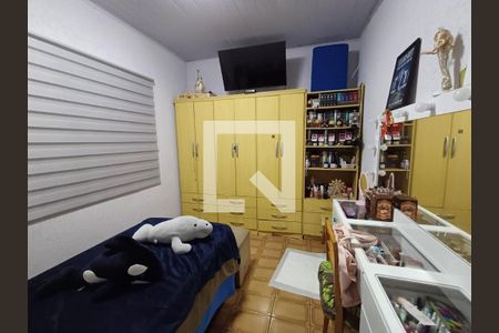 Casa à venda com 4 quartos, 138m² em Vila Carrão, São Paulo