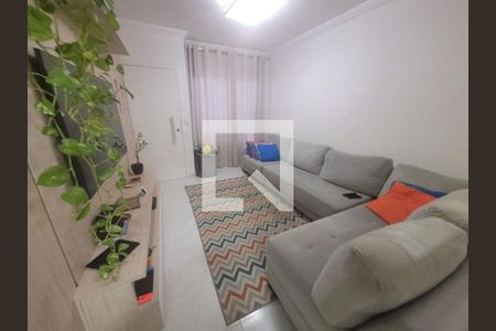 Casa à venda com 3 quartos, 146m² em Jardim Teresa, São Paulo