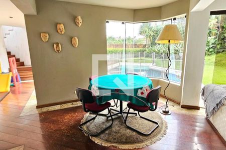 Casa à venda com 5 quartos, 530m² em Morumbi, São Paulo