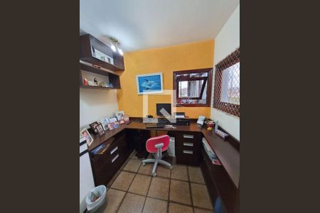 Casa à venda com 3 quartos, 258m² em Conjunto Residencial Brasilia, São Bernardo do Campo