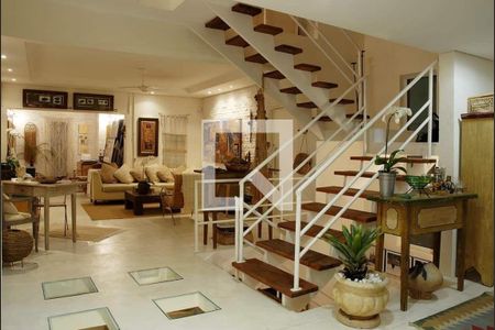 Casa à venda com 3 quartos, 325m² em Sumaré, São Paulo