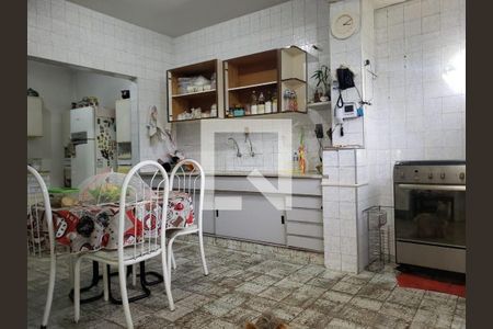 Casa para alugar com 3 quartos, 320m² em Vila Cordeiro, São Paulo