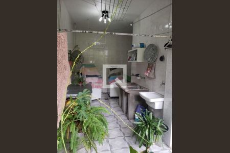 Casa à venda com 3 quartos, 320m² em Vila Cordeiro, São Paulo