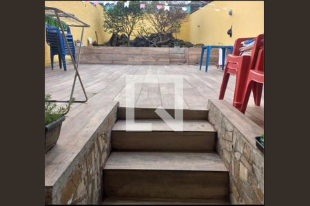 Casa à venda com 4 quartos, 291m² em Vila Prudente, São Paulo