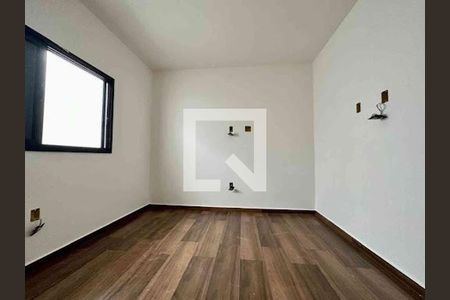 Casa à venda com 3 quartos, 110m² em Vila Bela, São Paulo