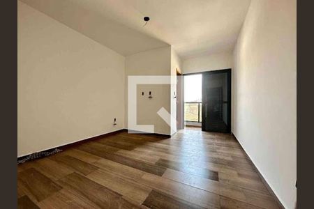 Casa à venda com 3 quartos, 110m² em Vila Bela, São Paulo