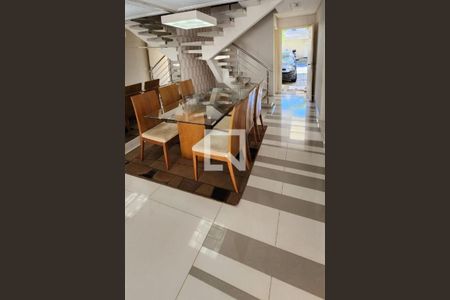 Casa à venda com 3 quartos, 232m² em Dos Casa, São Bernardo do Campo