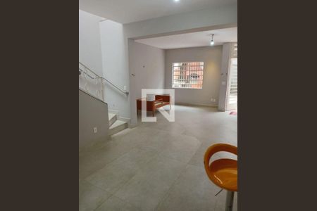 Casa à venda com 3 quartos, 190m² em Mirandópolis, São Paulo