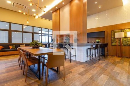 Apartamento à venda com 2 quartos, 73m² em Cerqueira César, São Paulo