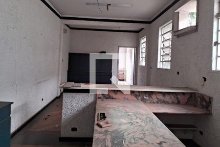 Casa à venda com 5 quartos, 300m² em Aclimação, São Paulo