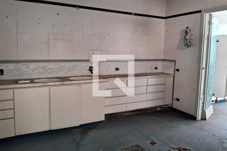 Casa à venda com 5 quartos, 300m² em Aclimação, São Paulo