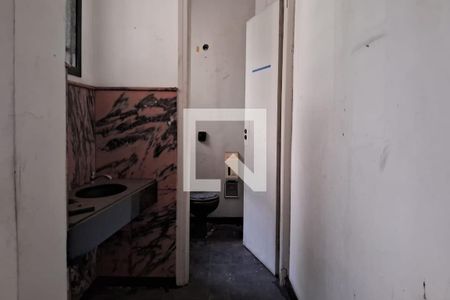 Casa à venda com 5 quartos, 300m² em Aclimação, São Paulo