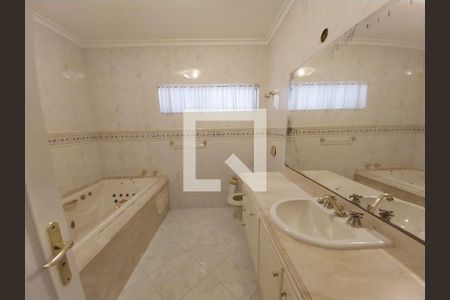 Casa para alugar com 4 quartos, 560m² em Vila Sonia, São Paulo