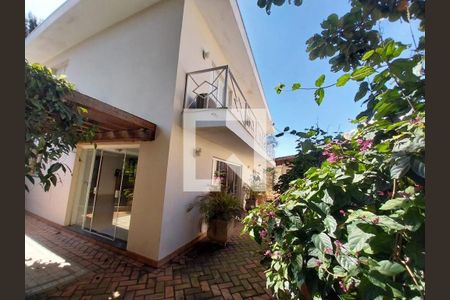 Casa para alugar com 4 quartos, 560m² em Vila Sonia, São Paulo