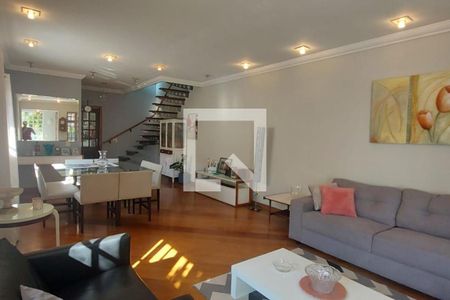 Casa à venda com 4 quartos, 286m² em Vila Deodoro, São Paulo