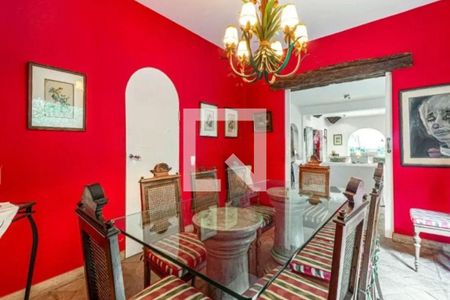 Casa à venda com 3 quartos, 337m² em Morumbi, São Paulo