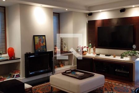 Casa à venda com 4 quartos, 559m² em Morumbi, São Paulo