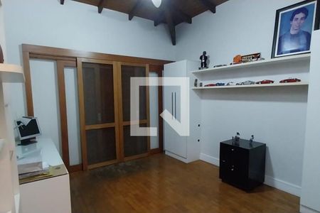 Casa à venda com 4 quartos, 559m² em Morumbi, São Paulo