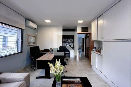 Casa à venda com 4 quartos, 250m² em Campo Belo, São Paulo