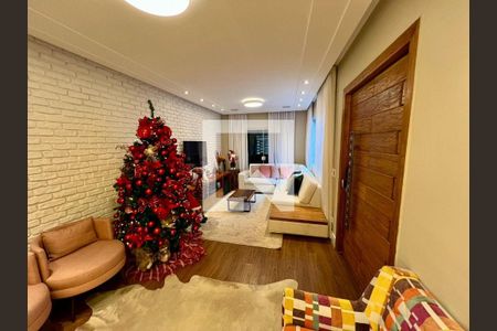 Casa à venda com 3 quartos, 300m² em Vila Mascote, São Paulo