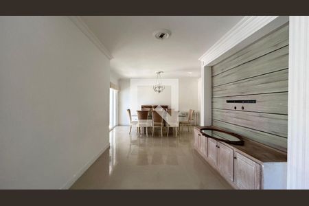 Casa à venda com 4 quartos, 400m² em Alphaville, Santana de Parnaíba