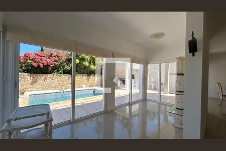 Casa à venda com 4 quartos, 400m² em Alphaville, Santana de Parnaíba