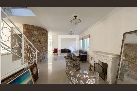 Casa à venda com 4 quartos, 400m² em Alphaville, Santana de Parnaíba