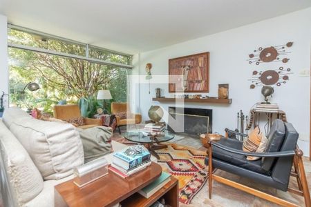 Casa à venda com 4 quartos, 390m² em Morumbi, São Paulo