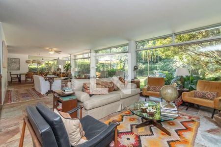 Casa à venda com 4 quartos, 390m² em Morumbi, São Paulo