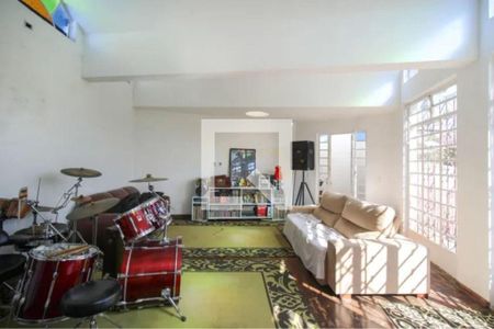 Casa à venda com 3 quartos, 350m² em Morumbi, São Paulo