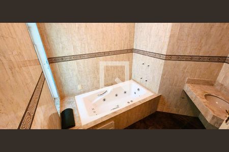 Casa à venda com 4 quartos, 515m² em Alphaville, Santana de Parnaíba