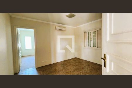 Casa à venda com 4 quartos, 515m² em Alphaville, Santana de Parnaíba