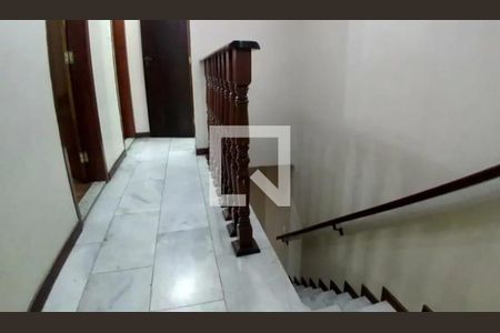 Casa à venda com 3 quartos, 198m² em Jardim Angela (zona Leste), São Paulo