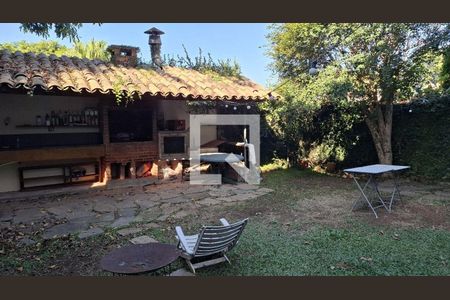 Casa à venda com 3 quartos, 270m² em Vila Sonia, São Paulo