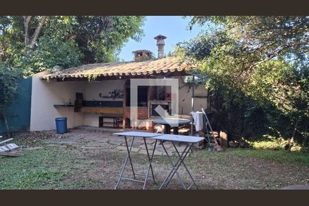 Casa à venda com 3 quartos, 270m² em Vila Sonia, São Paulo