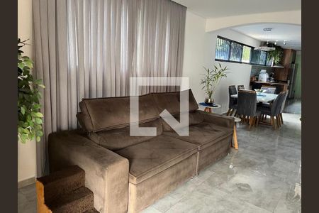 Casa à venda com 2 quartos, 192m² em Jardim Vila Formosa, São Paulo