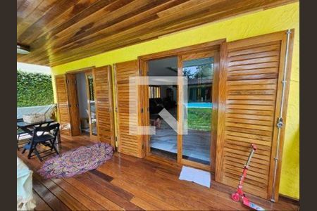 Casa à venda com 5 quartos, 330m² em Caxingui, São Paulo
