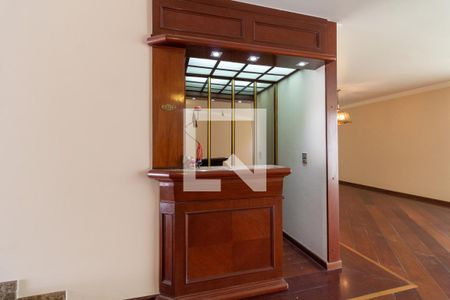 Sala de casa à venda com 3 quartos, 400m² em Vila Sonia, São Paulo