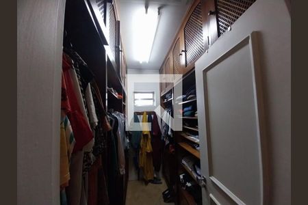 Casa à venda com 3 quartos, 360m² em Jardim Leonor, São Paulo