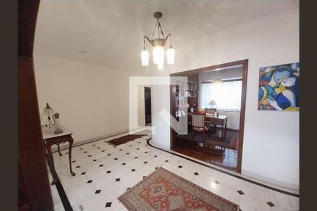 Casa à venda com 3 quartos, 360m² em Jardim Leonor, São Paulo