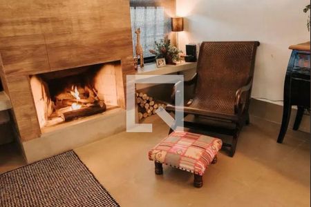 Casa à venda com 3 quartos, 200m² em Alphaville, Santana de Parnaíba