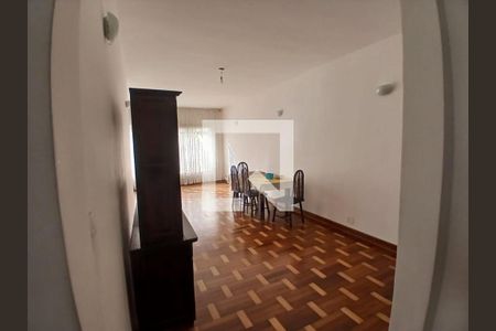 Casa à venda com 2 quartos, 200m² em Fundação, São Caetano do Sul