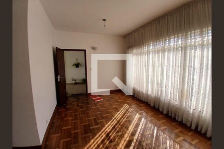 Casa à venda com 2 quartos, 200m² em Fundação, São Caetano do Sul