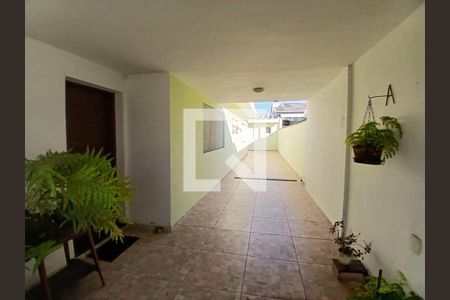 Casa à venda com 3 quartos, 200m² em Fundação, São Caetano do Sul