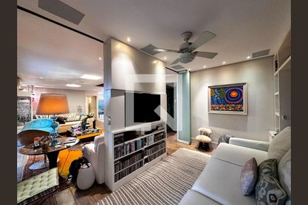 Apartamento à venda com 3 quartos, 250m² em Vila Suzana, São Paulo