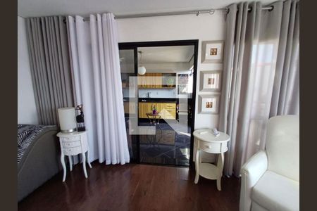 Apartamento à venda com 4 quartos, 210m² em Vila Carrão, São Paulo