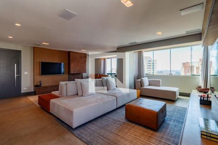 Apartamento à venda com 4 quartos, 274m² em Vila Suzana, São Paulo