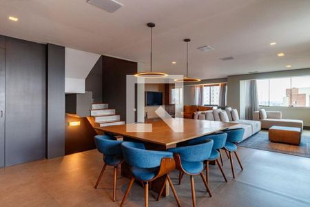 Apartamento à venda com 4 quartos, 274m² em Vila Suzana, São Paulo